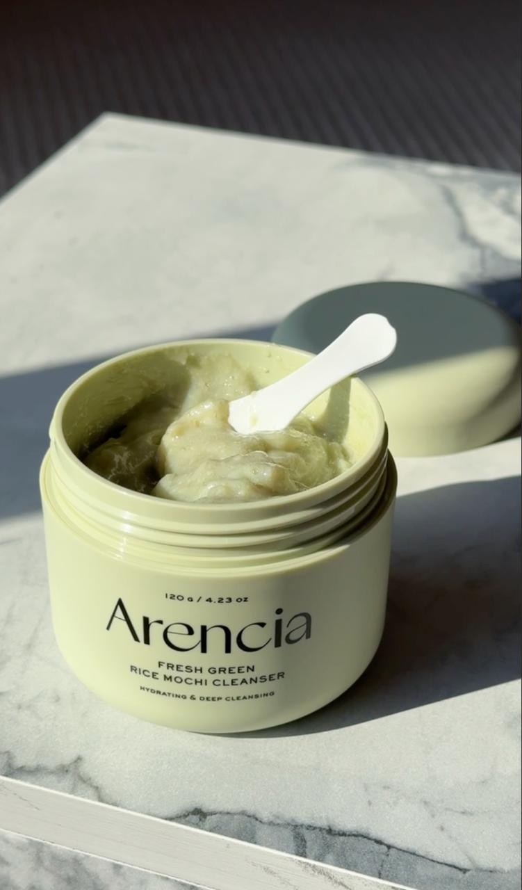 Arencia cleanser texture